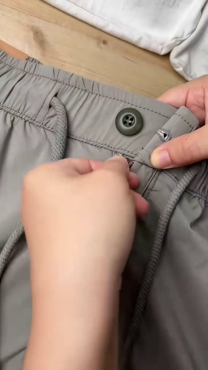 Men Relaxed Fit Jogger Pants with Insert Pockets - Image 5